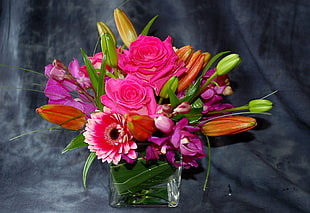 photo of pink and white flower decor
