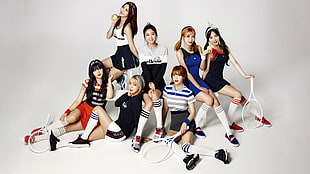 group of female Korean pop stars, K-pop, AOA